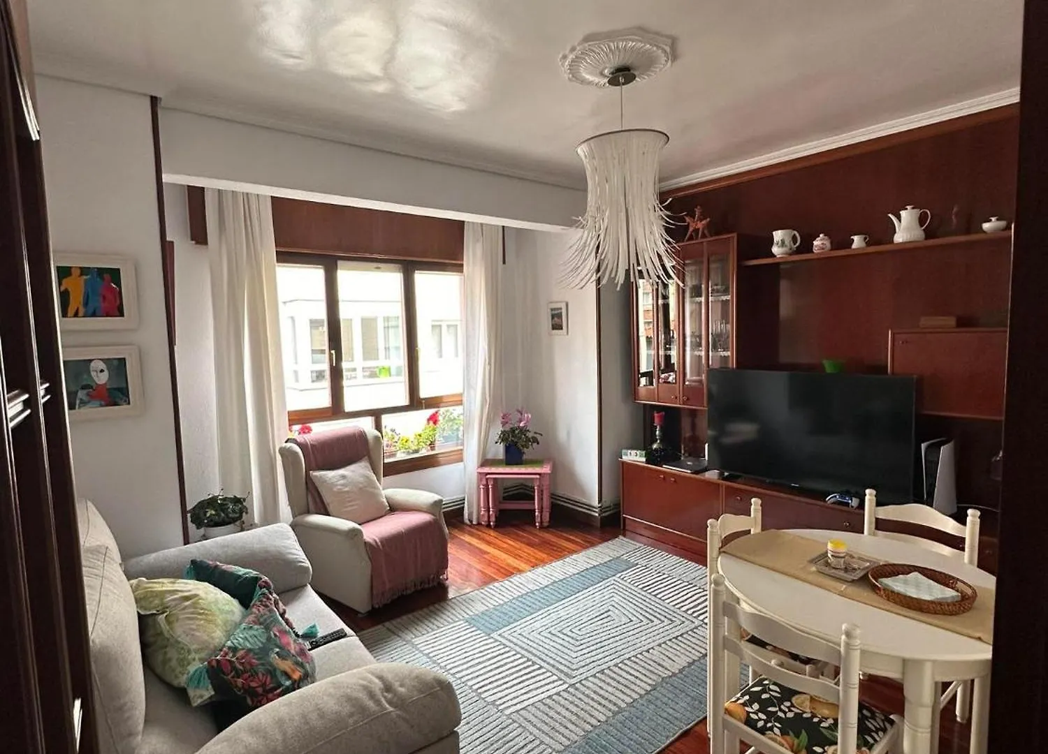 Homestay Elysium House Apartment Santander Spain